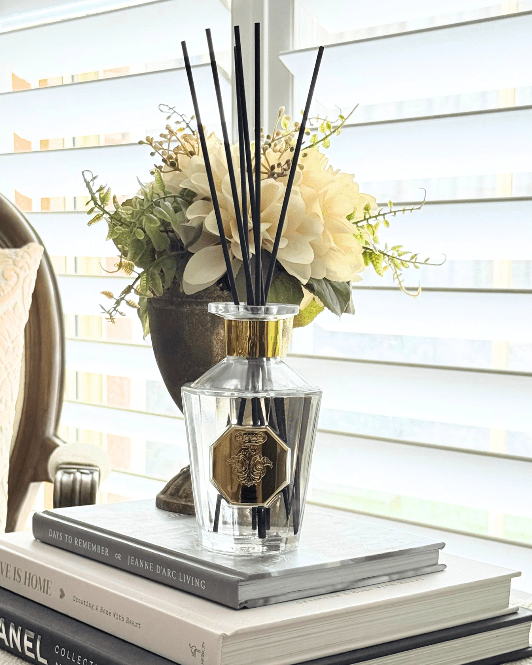 White Flower Luxury Diffuser 230ML